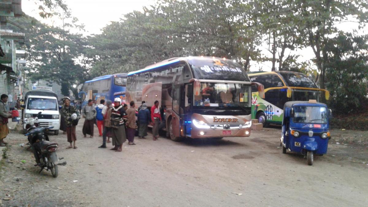 Gare des bus nagpali